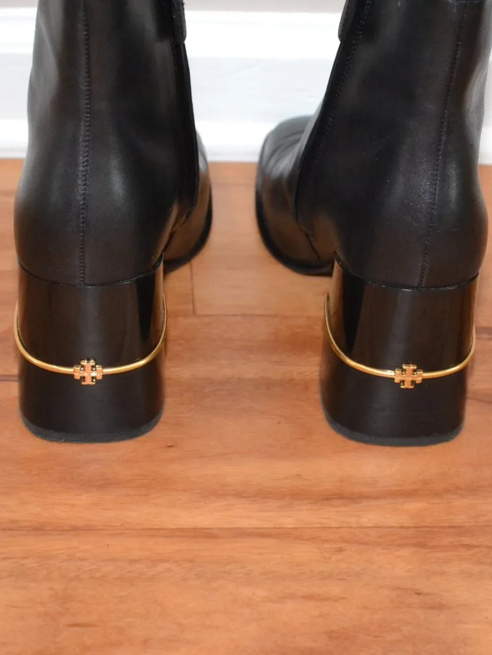 Tory Burch tory burch